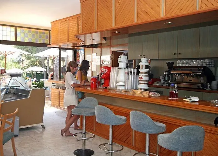 Diamant & Szálloda 4*